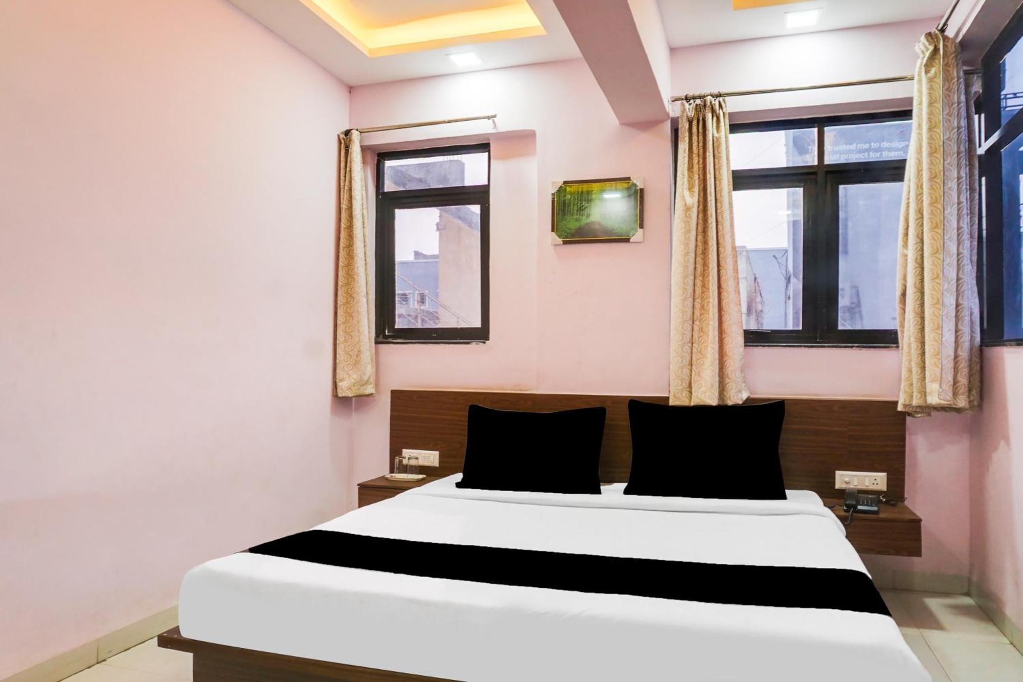 Super Collection O Chandan Nagar Kharadi Formerly Kharadi Inn Пуна Экстерьер фото